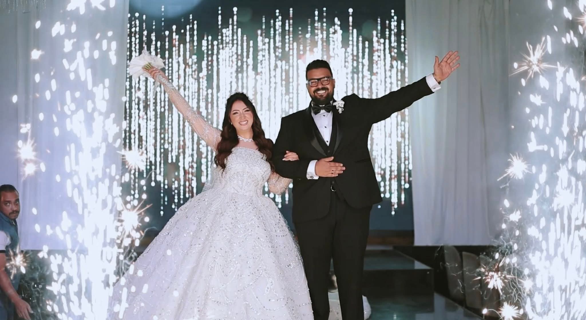 📰 زفاف المطربة آية عبدالله على المخرج محمد العروسي.. وتهنئة خاصة من سفير النيل الدكتور محمد هاشم