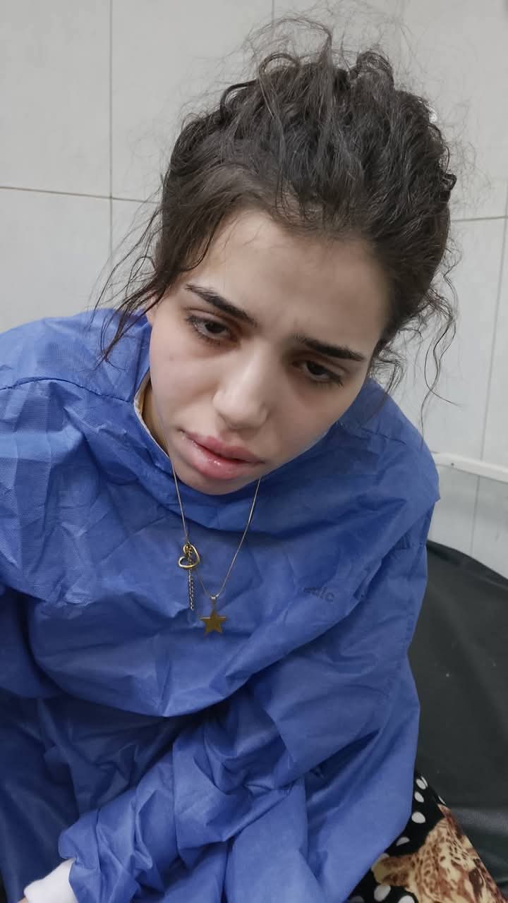 مأساة إنسانية داخل مستشفى السلام.. فتاة مجهولة الهوية فاقدة الذاكرة في غرفة الملاحظة وصرخة استغاثة للعثور على أهلها