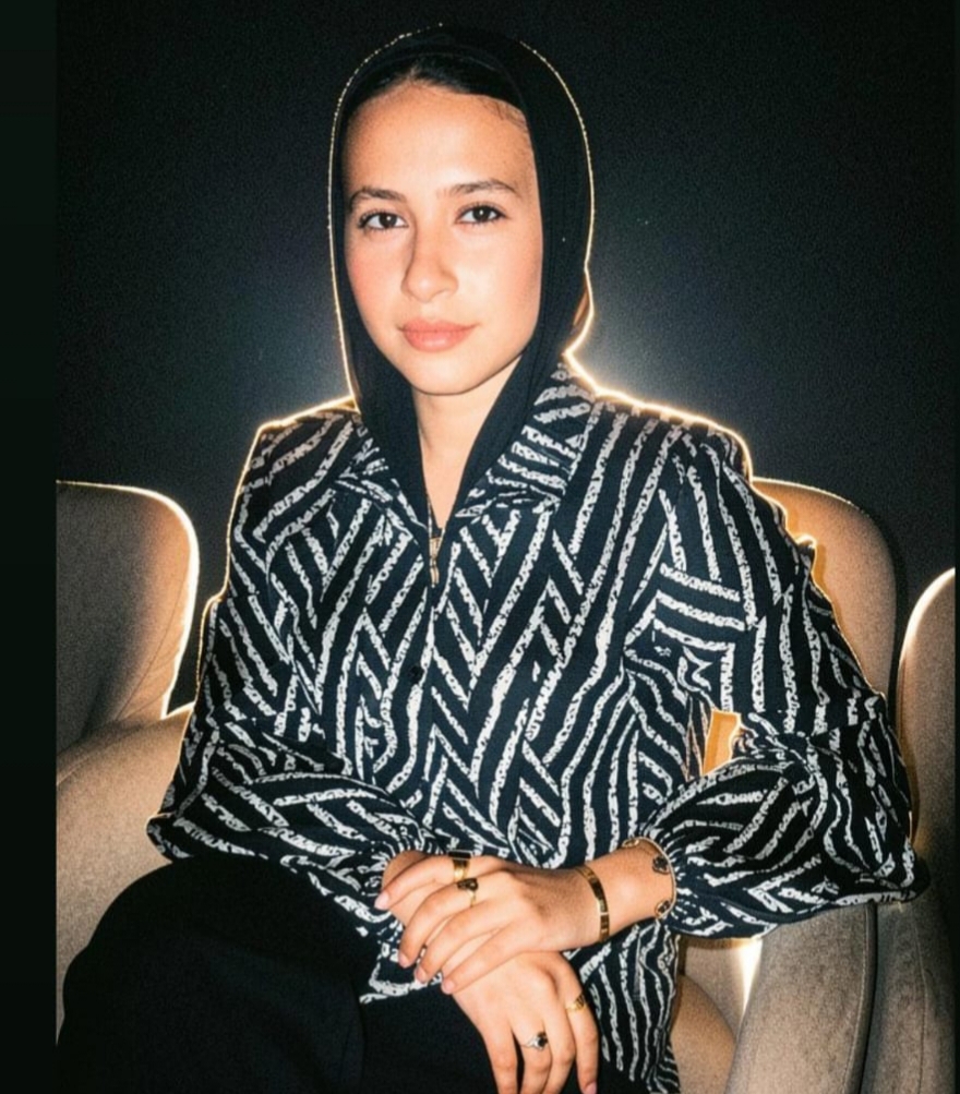 تهنئة خاصة من أسرة زهرة الخليج نيو للطالبه ملك محمد عباس بمناسبة النجاح في الشهادة الاعدادية